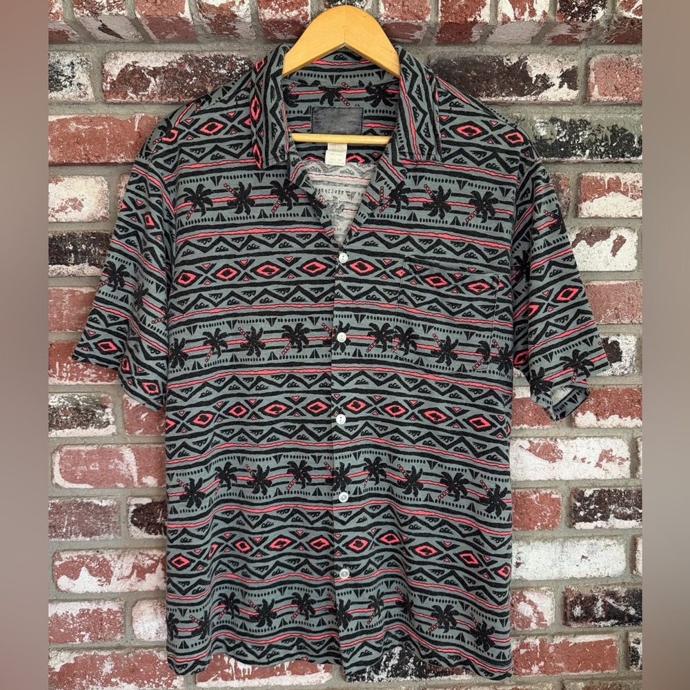 Vintage Men’s Neon Tropical Island Casual Pocket Button Down Shirt